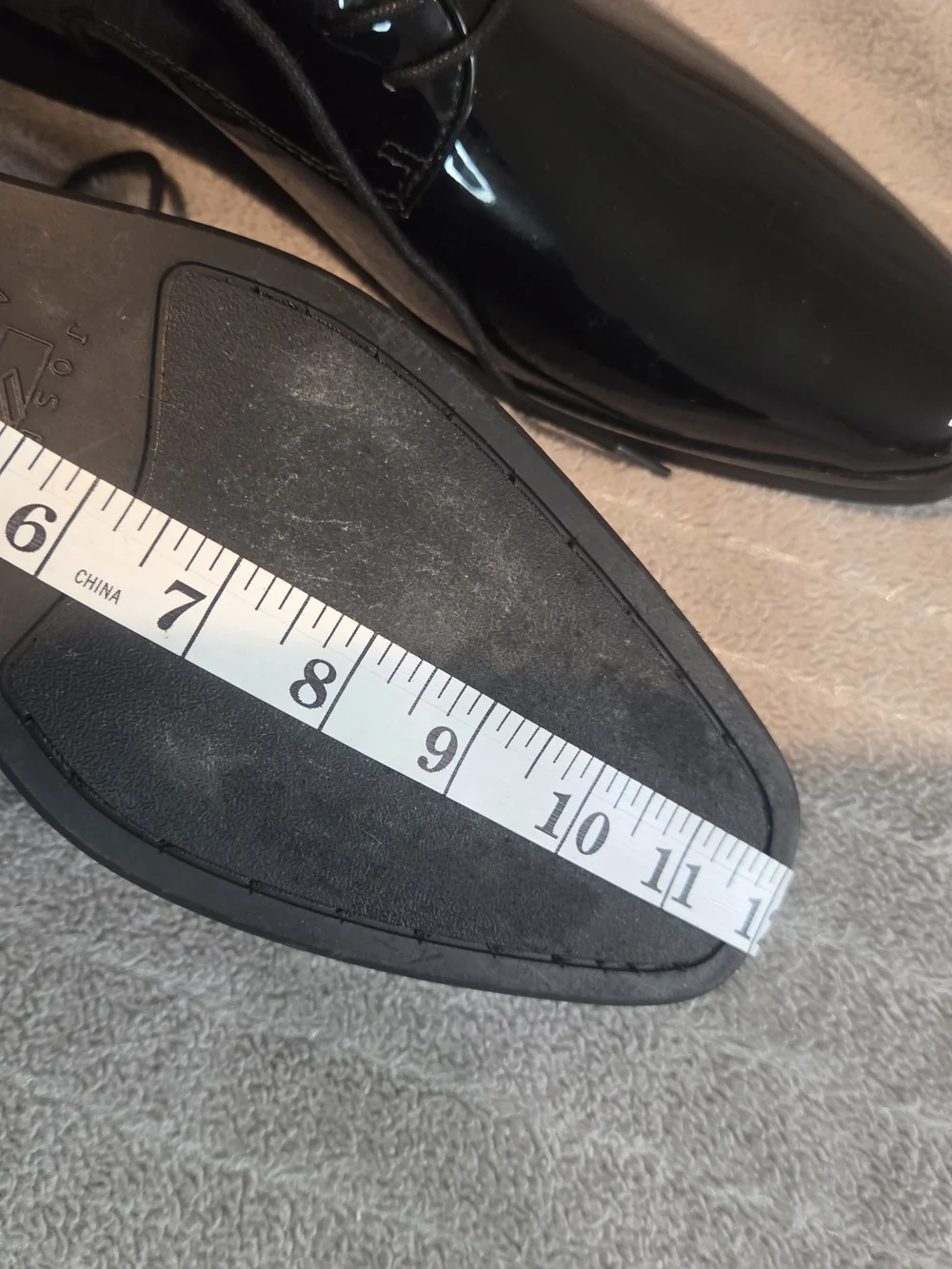 Joseph Abboud Men's Patent Leather Tuxedo Dress Shoes - Size M - Worn Once .